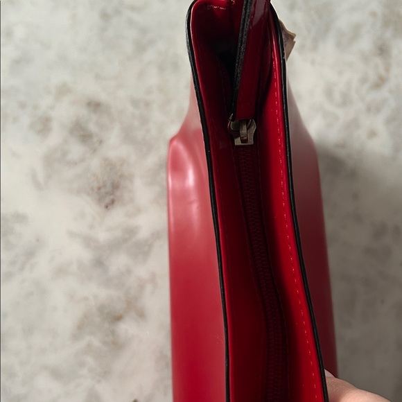 Vintage deadstock. DKNY red patent shoulder bag - Picture 4 of 6